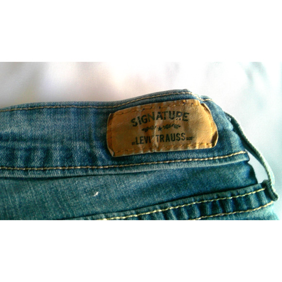 Levi’s Signature Jeans Women Size 10 M W30 L32 Modern Skinny Blue Denim - Picture 6 of 6